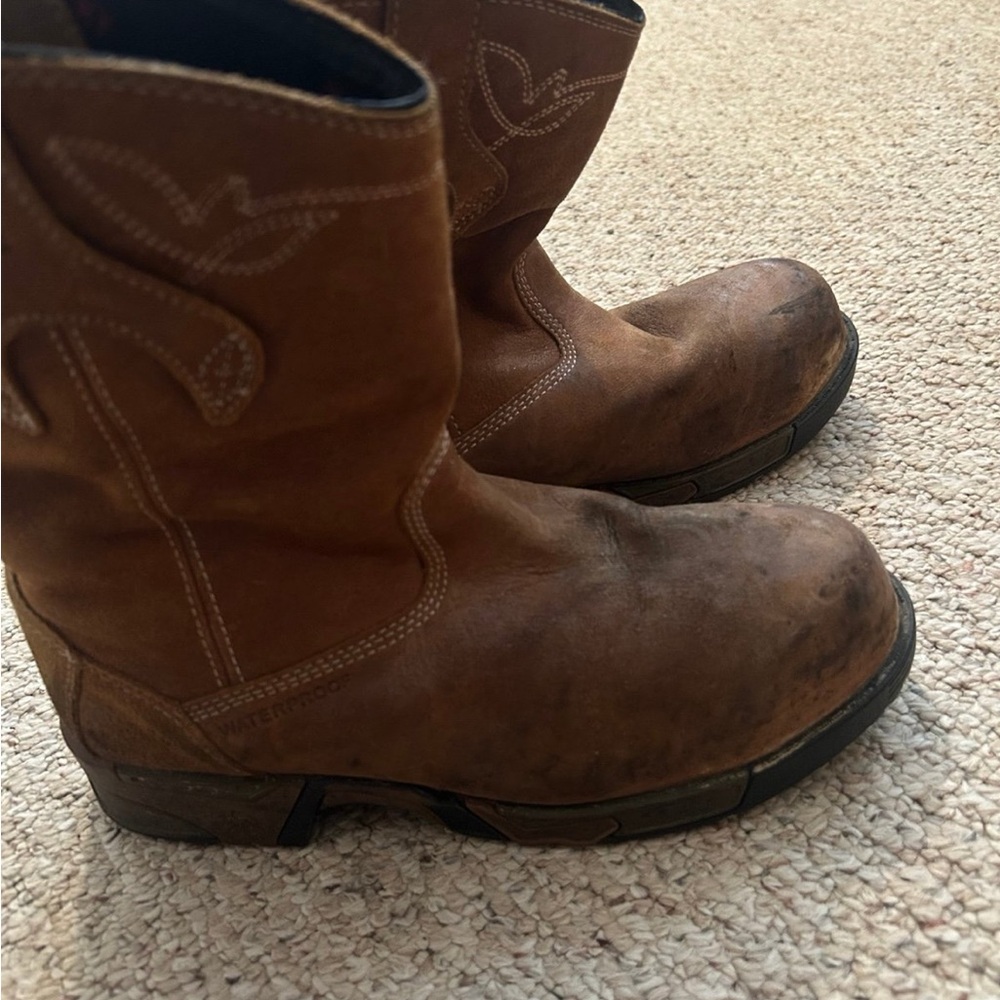 Women’s rocky boots